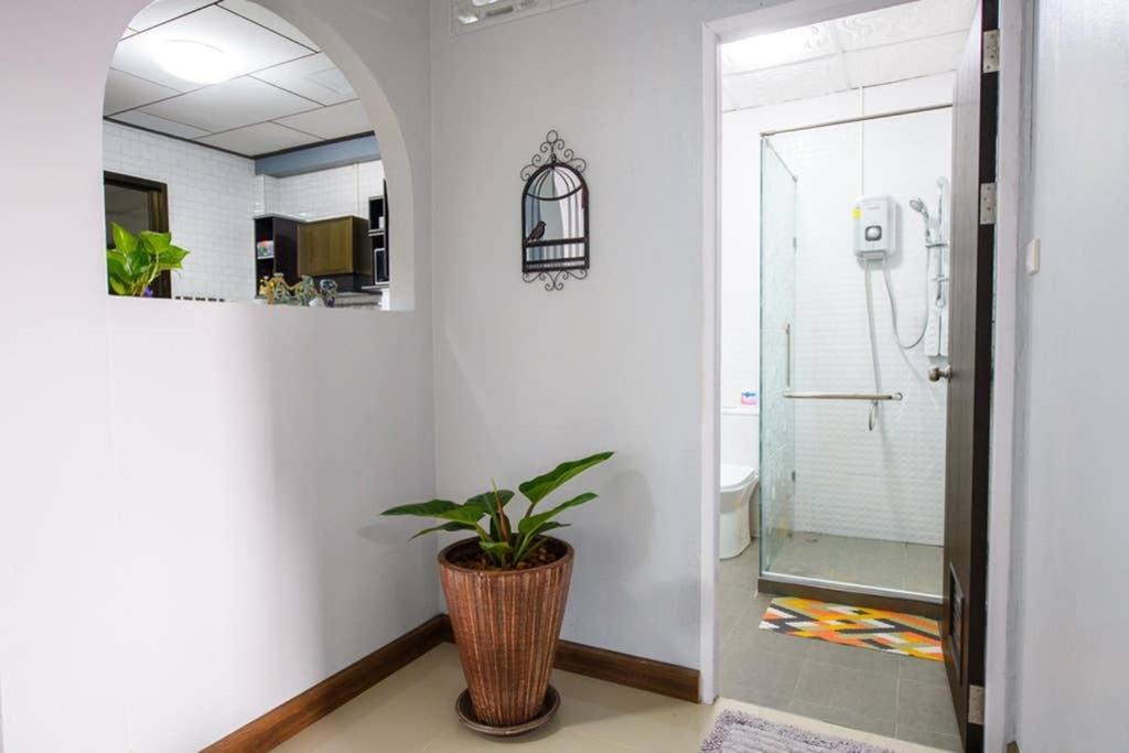 Bluebell House Hatyai - Cosy 3 Bedrooms For 10 Pax - 9 Mins Drive To Lee Grd Ban Kho Hong Dış mekan fotoğraf